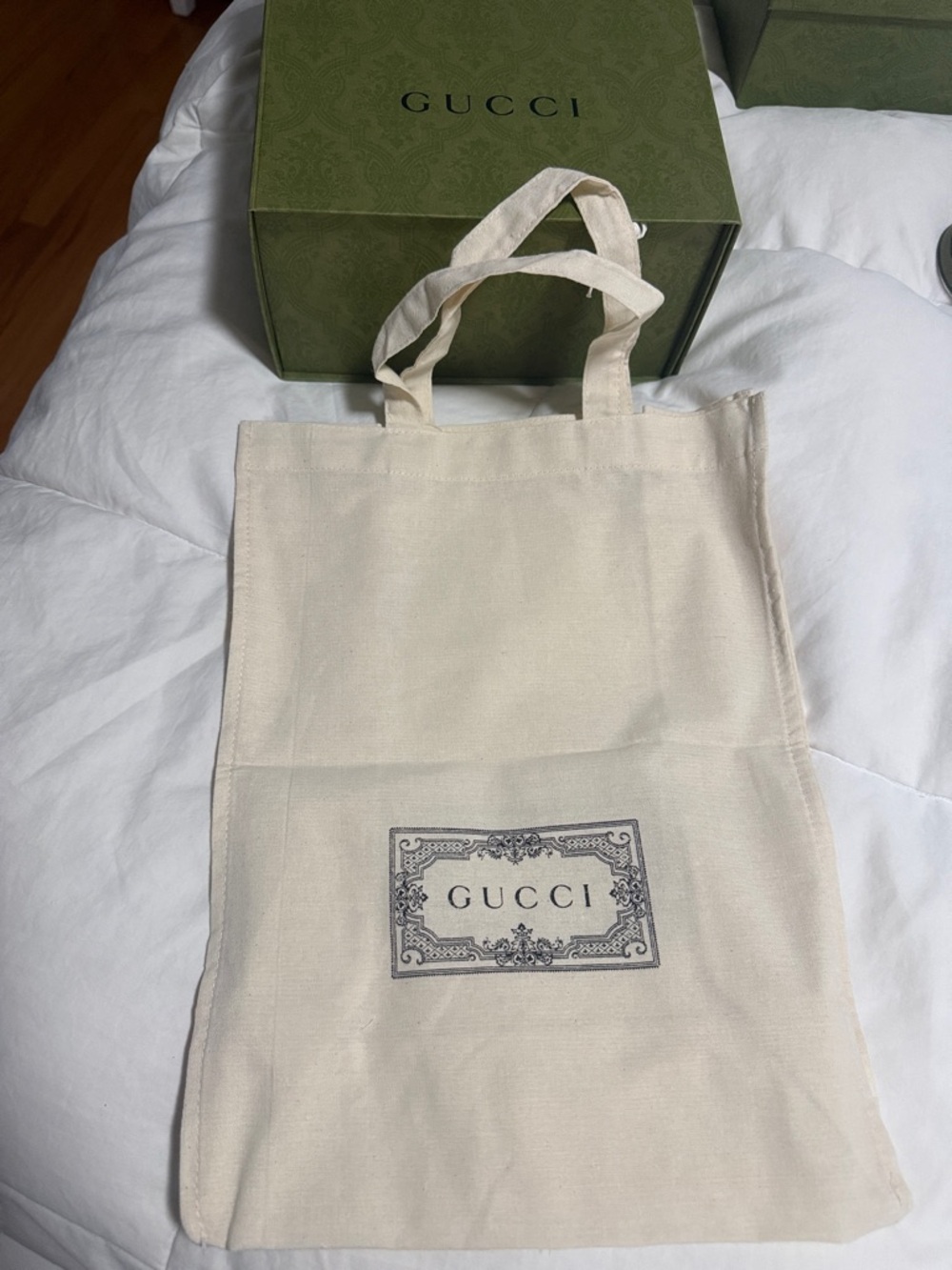 Gucci Natural Canvas Tote with Logo Print